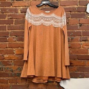 Umgee Boho‎ Orange Long Sleeve Dress With Lace Details Size Medium